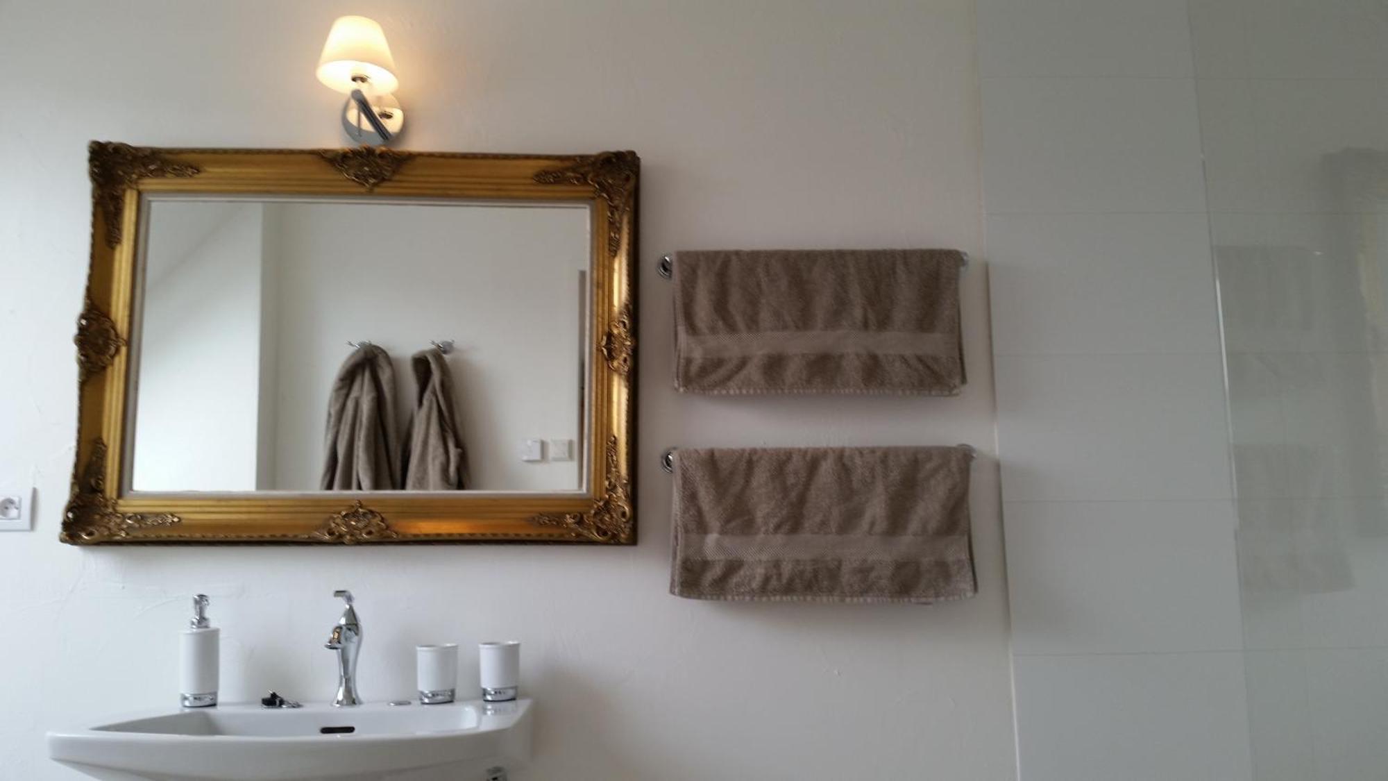 B&B La Douceur de la Miclette Ellezelles Chambre photo